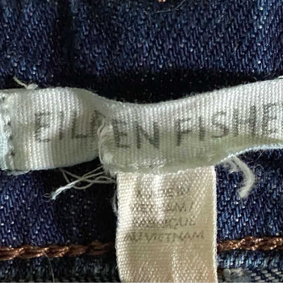 Eileen Fisher Dark Wash Straight Leg Cotton Organic Casual Jeans. Size: 4 - Picture 11 of 13